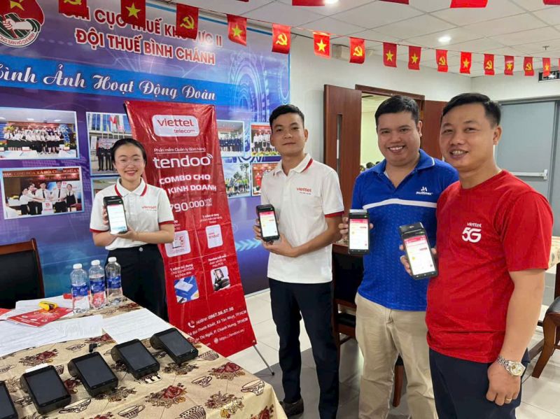 Urovo i9100 tại hội thảo về hóa đơn điện tử cho hộ kinh doanh